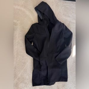 Lululemon Rain jacket